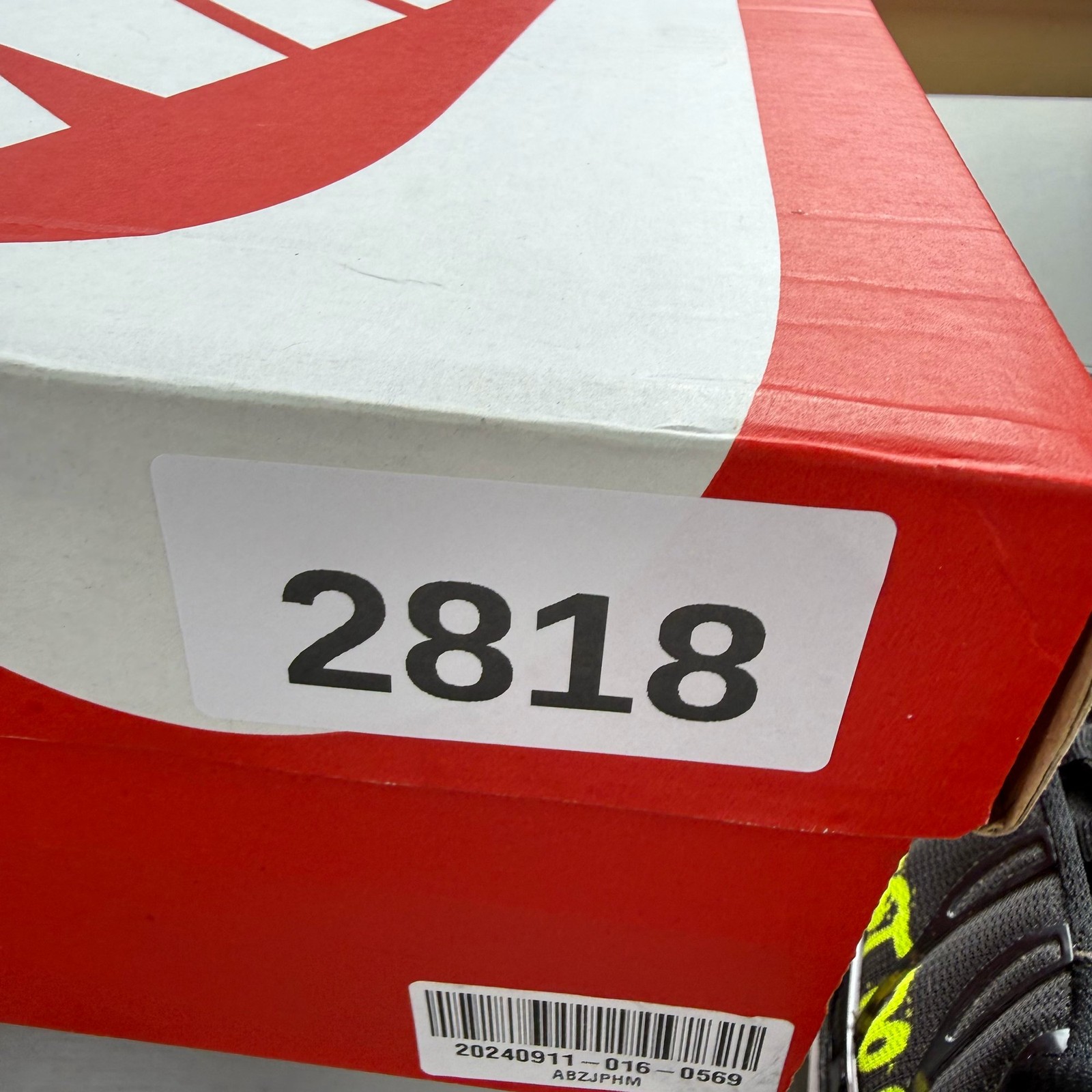 Nike Air Max Plus TN Size UK 10.5 Just Do It Black Volt Mens Trainers DJ6876-001 image 6