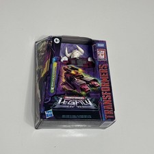 Hasbro Transformers Legacy Deluxe Skullgrin Action Figure