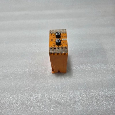 SCHLEICHER SPT52 TIME DELAY RELAY 110 127 VAC 11307542