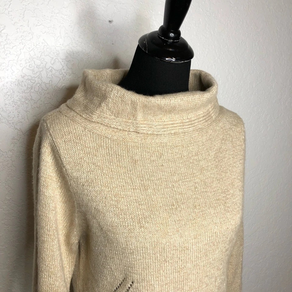 Yansi Fugel tan cream camel wool silk blend turtleneck sweater size Medium - Image 2 of 4