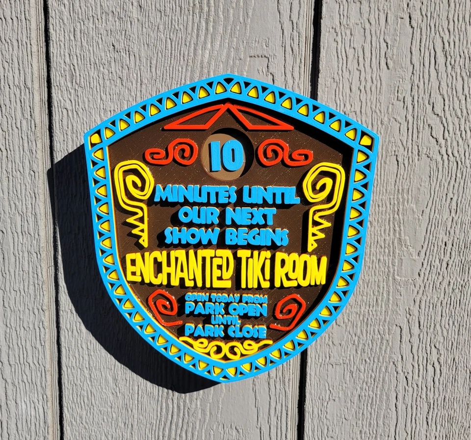 Placa réplica 8 x 6,75 pulgadas Enchanted Tiki Room Next Show Sign Adventureland Foto 3 de 4