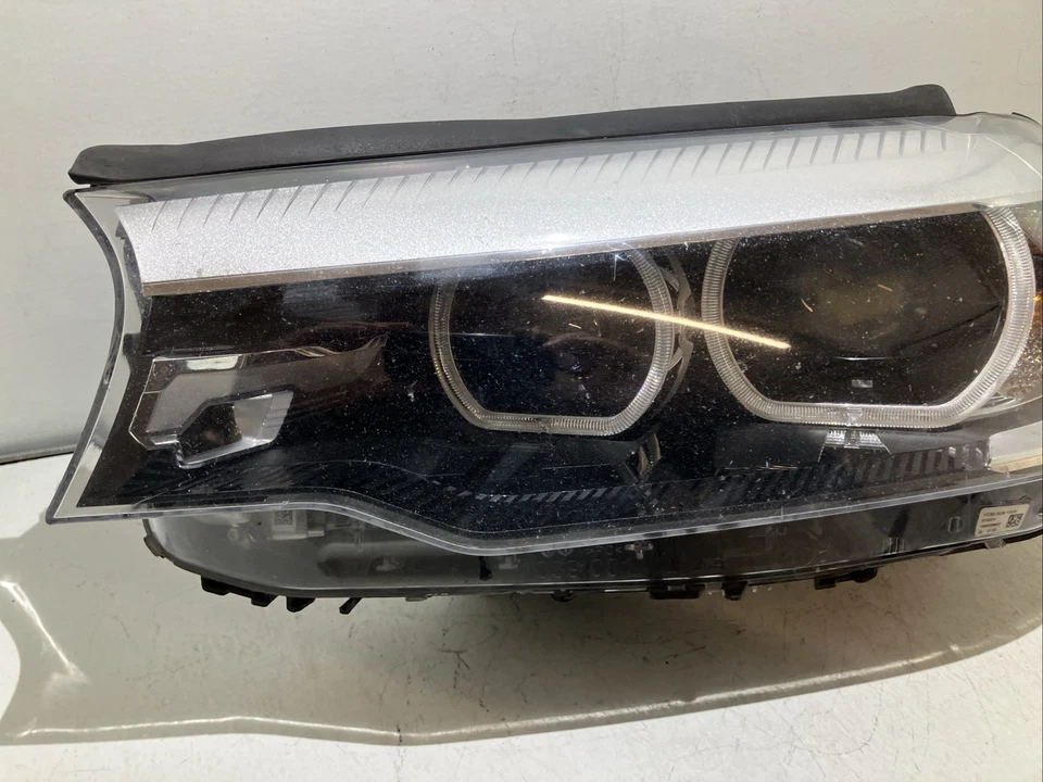 Faro izquierdo LED BMW SERIE 5 540i 550i G30 2017-2020 OEM 2183 Foto 2 de 4