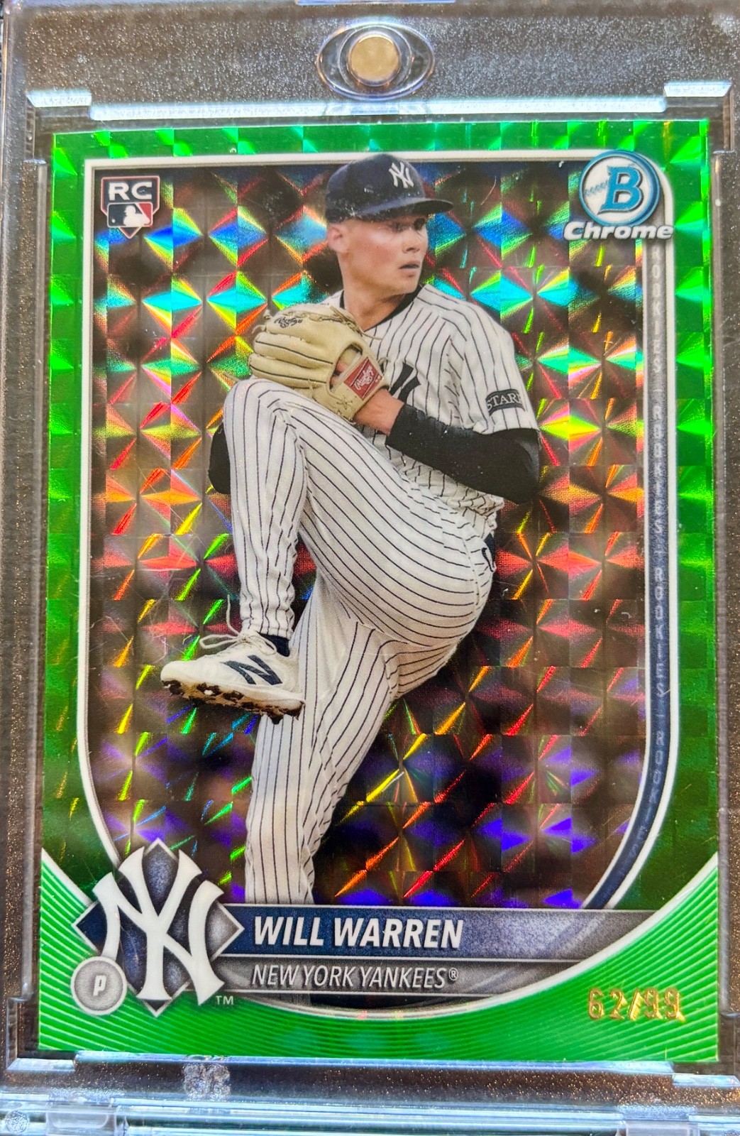 Will Warren Rookie 2025 Topps Chrome Green Refractor /99 Wave RC SP Yankees #81