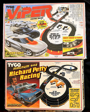 1994 Tyco Viper U-Turn  1986 Richard Petty Electric Slot Car Sets  EXTRAS READ