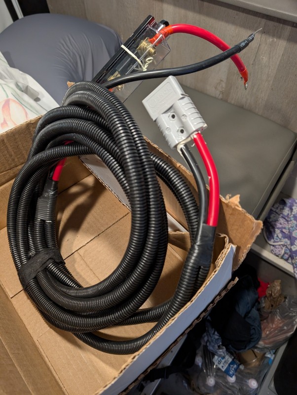 6 Awg Cable Battery Wire Harness W/ Inline Fuse Connectors & Protective Covering