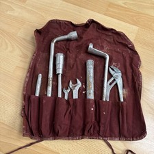 Mercedes R107 W116 W123 W124 W126 W201 Bordwerkzeug Werkzeugtasche ORIGINAL rot 