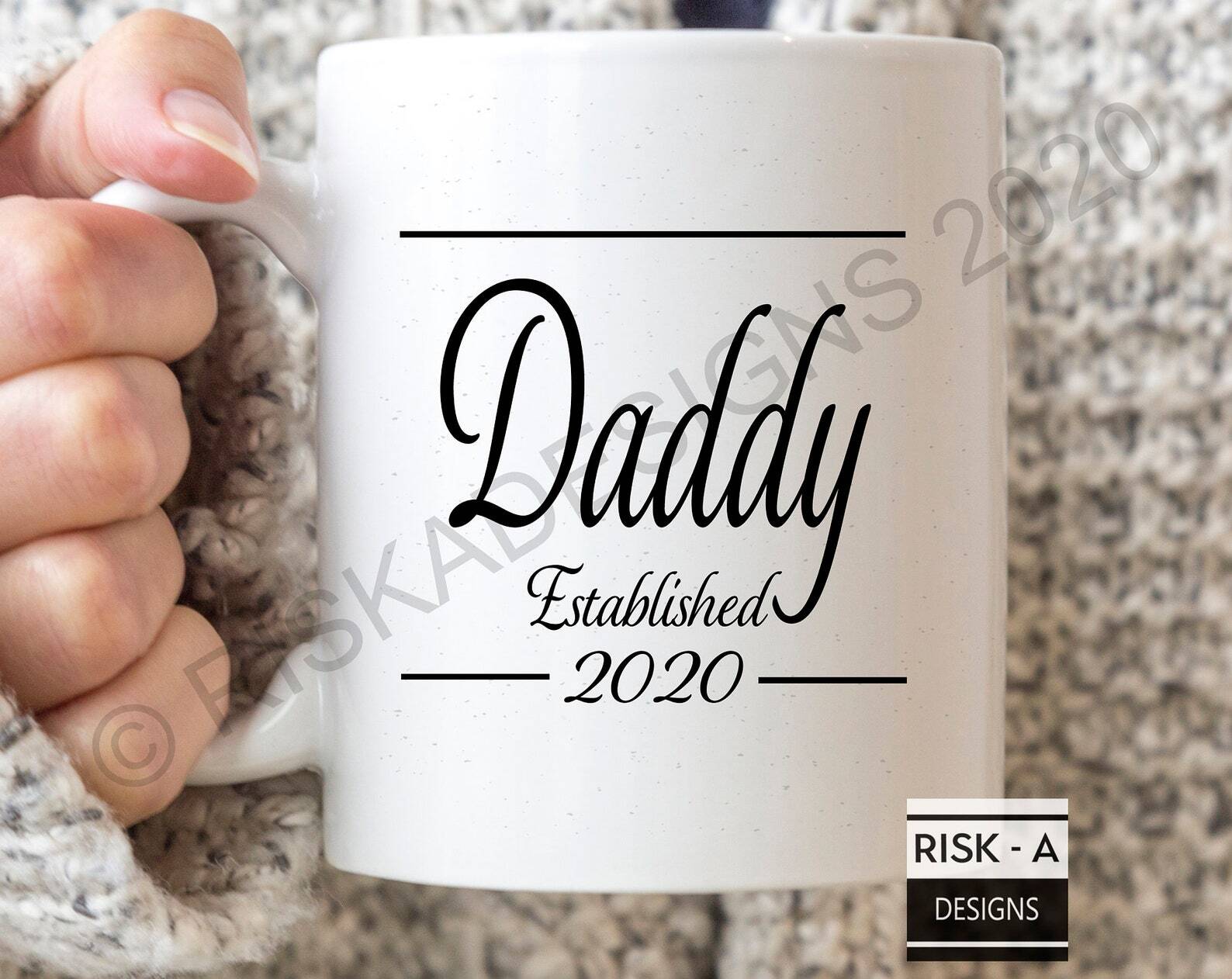 Daddy Established 2020 Daddy Est 2020 Mug New Daddy Present Fathers Day Gift