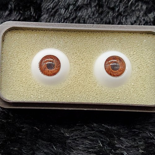 Ojos de muñeca de vidrio de 14 mm marrón con caja vintage - Imagen 2 de 3