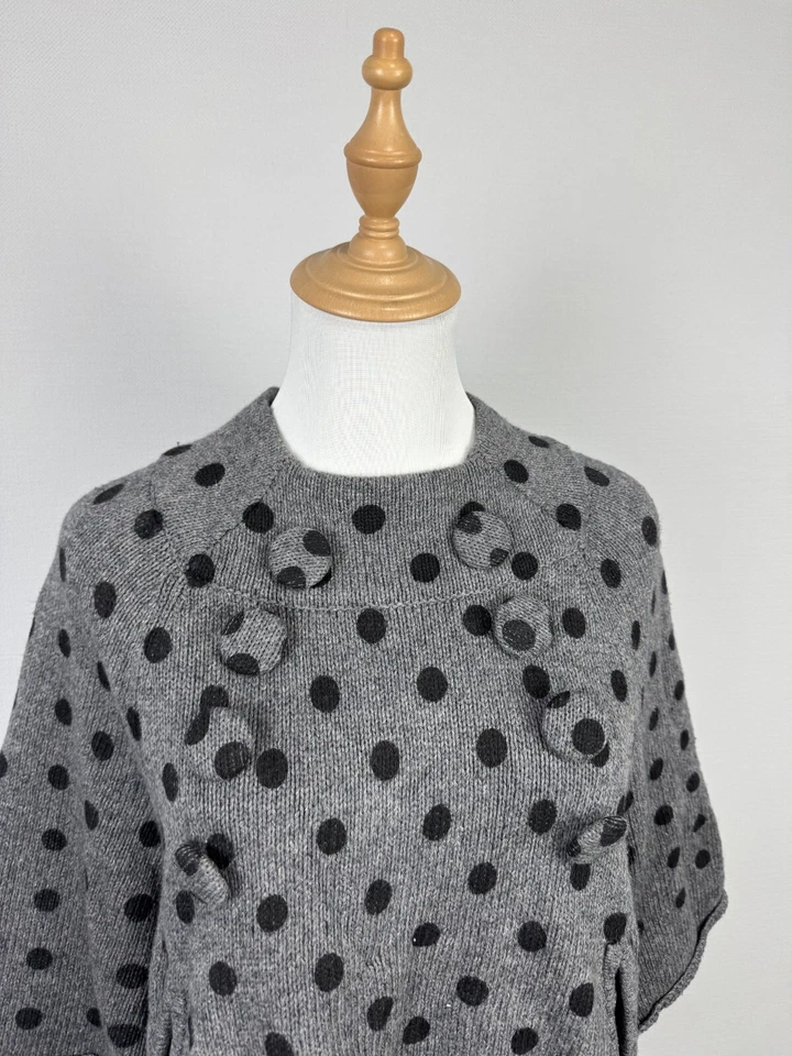 HWR Gray Tight Knit Polka Dot Designer Half Sleeve Short Sweater Sz M/L - Image 4 of 4
