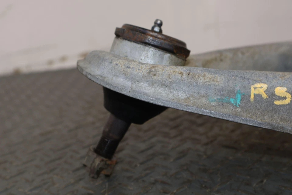 92-95 Dodge Viper OEM Front Left LH Upper Control Arm (4642077) 15K Miles - Image 4 of 4