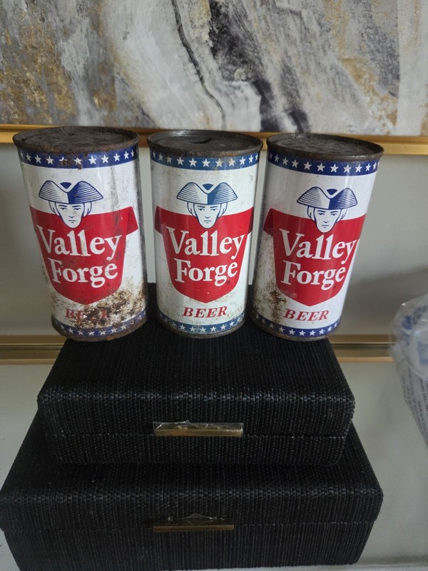 Vintage Valley Forge Beer Cans 3