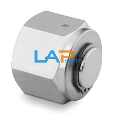 QTY:1 New For Stainless Steel Connector Fitting SS-12-VCR-CP