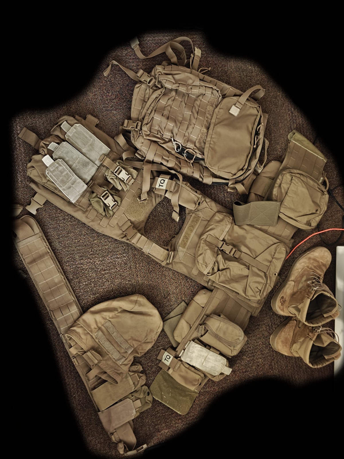 Set  (usmc Plate Carrier+belt+3-day Backpack+knee Pads)
