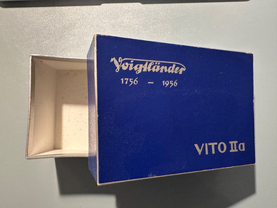 Verpackung: Voigtländer Vito IIa / SonderKarton 1776 - 1956