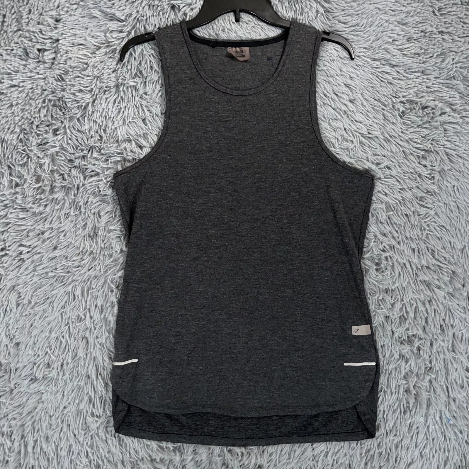 gymshark adult performance gym runners pullover shirt