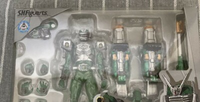 BANDAI S.H.Figuarts Masked Kamen Rider Ryuki ZOLDA Action Figure