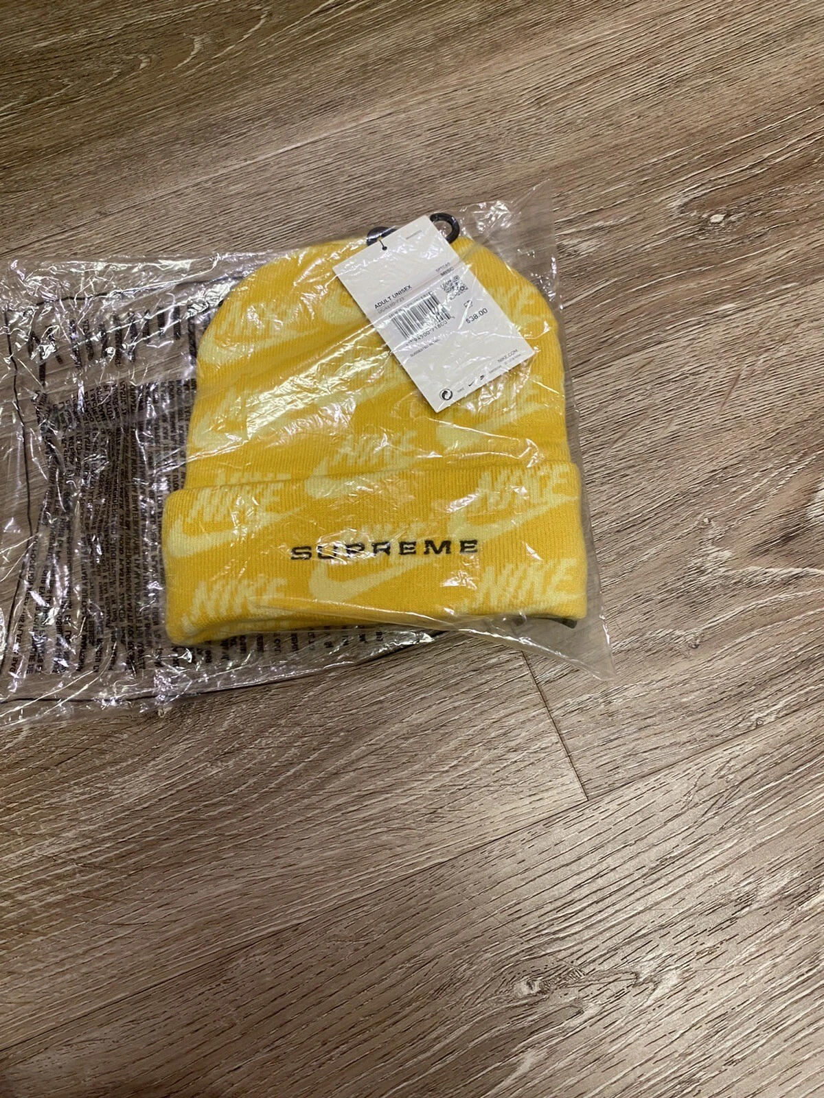 DEADSTOCK Nike Supreme Beanie Jacquard Logo All Over Print NEW IN BAG