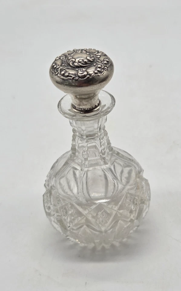 Antiguo Wallace Art Nouveau tapón esterlina y botella de aroma de cristal cortado c1890 Foto 2 de 4