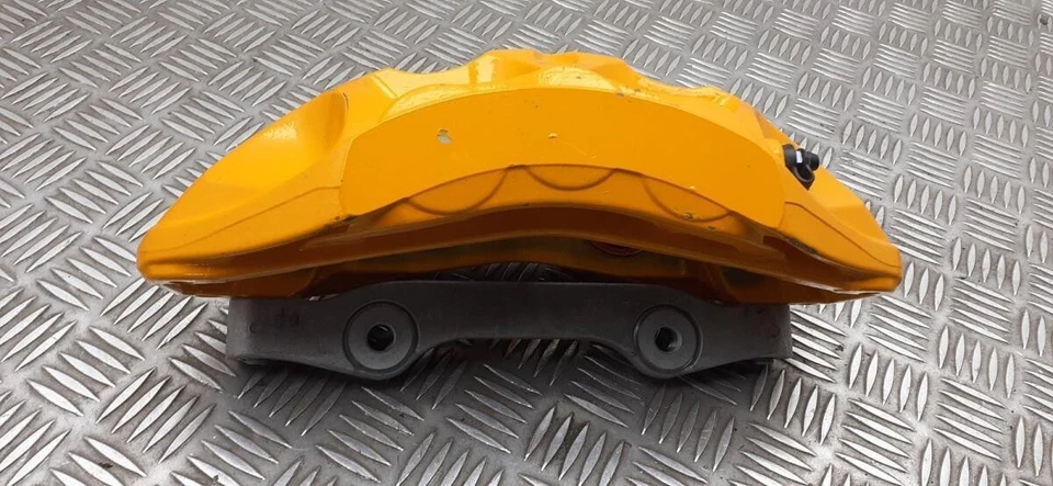 Pinza de freno delantera derecha AUDI E-TRON MK1 2021 AMARILLA 4KE615108E 4KE615108E Foto 3 de 4