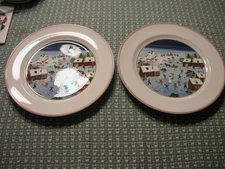 2 (TWO) VILLEROY & BOCH NAIF CHRISTMAS 10.75" DINNER PLATES