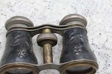 Chevalier Paris Antique french opera glasses from the 20th century