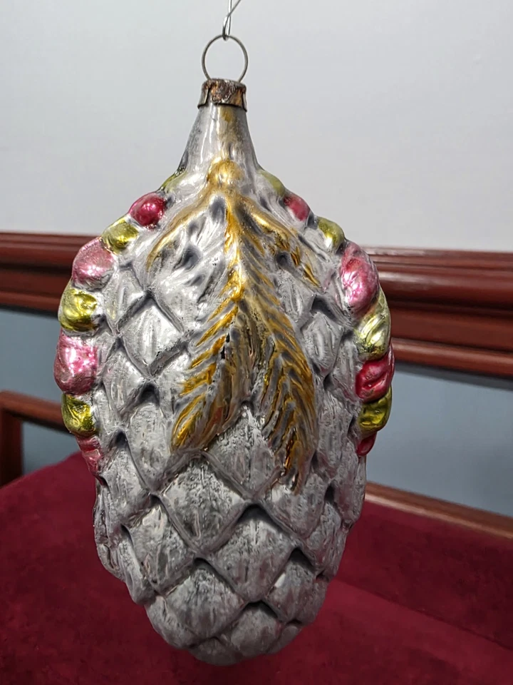 Antique German Glass "Indian Head on a PIne Cone" Christmas Ornament - Image 4 of 4