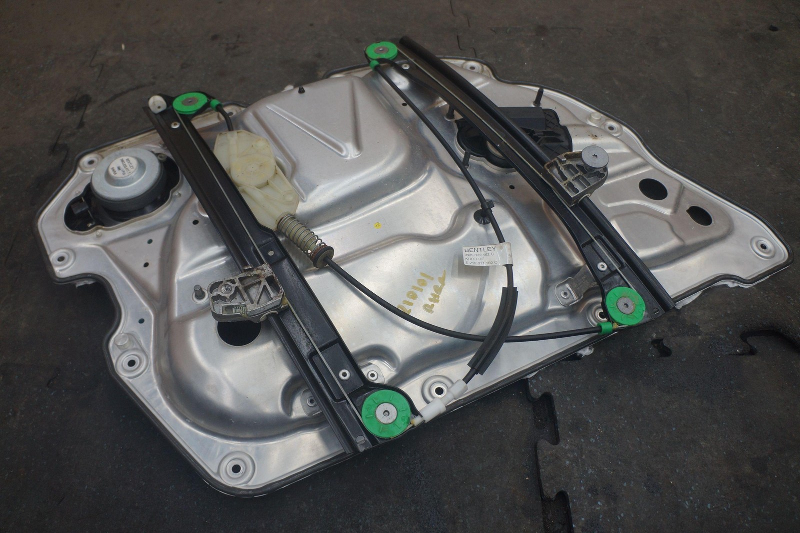Rear Right Door Window Regulator Motor 3W5959704A Bentley Continental Spur 2006