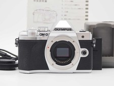 Olympus OM-D E-M10 Mark III 16.1MP Silver Camera 3601 Shots Near Mint  Z5869A