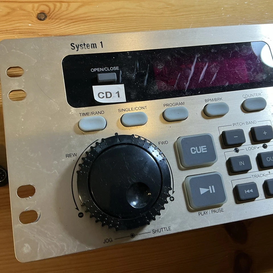 Gem Sound New York (CD75) Professional CD Compact Disc Player Mountable Rack - Image 2 of 4