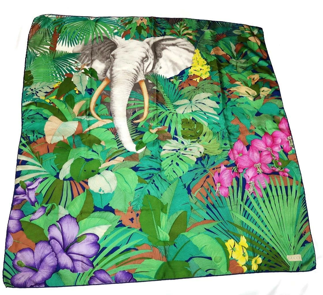 Écharpe en soie Gucci 35