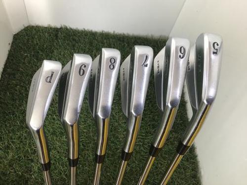 Yonex EZONE Forged MB Iron Set 5-PW with Dynamic Gold S200 Steel Shafts