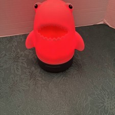 FIREFLY OUTDOOR GEAR FINN THE SHARK KID'S MULTI COLOR LIGHT LANTERN FOR CAMPING