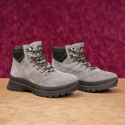 Belstaff England Scramble Boots Mens 9.5 Grey Suede Luxury Vibram Sole