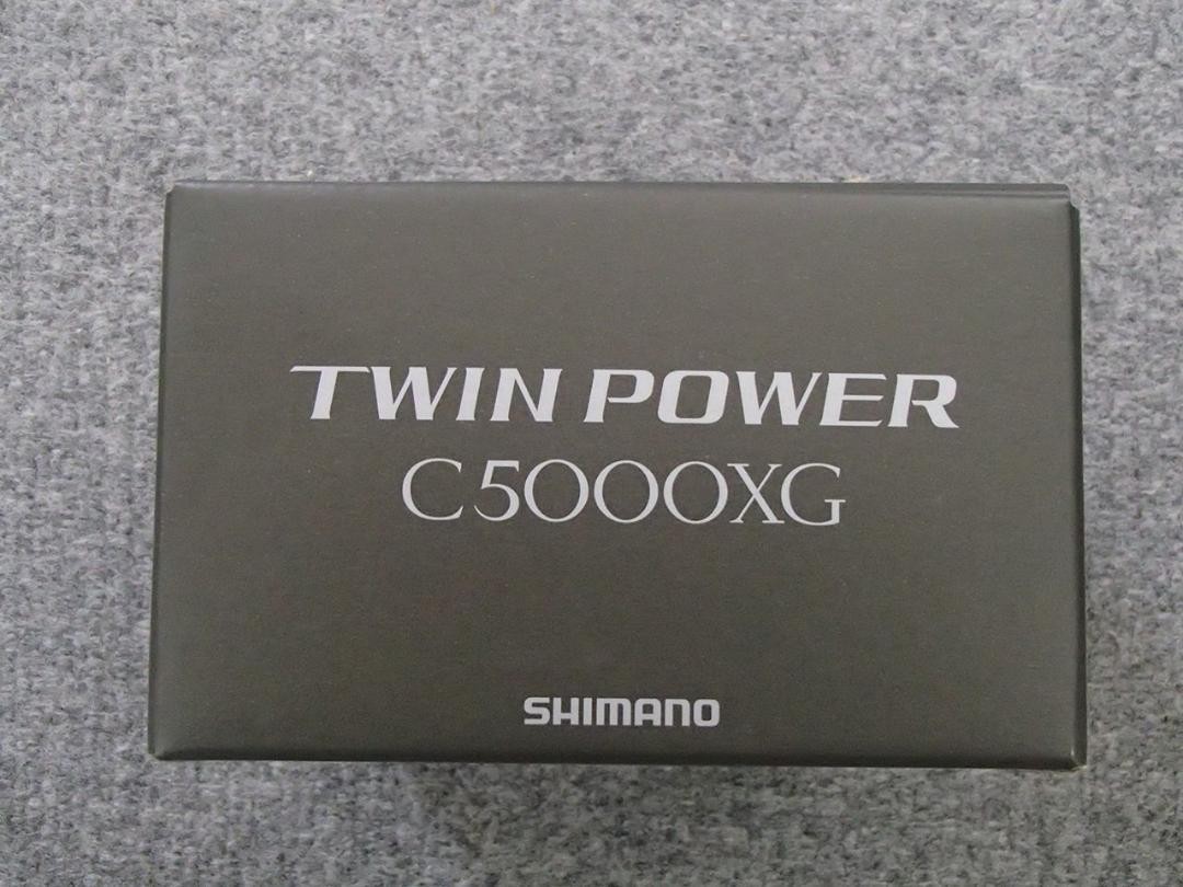 Shimano 24 TWIN POWER C5000XG Spinning Reel in Box New
