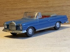 1:87 H0 Wiking 15 C, Mercedes 300 SE W 112 Ca...