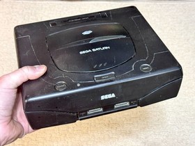 Sega Saturn Console Md 2 System - MK-80000A - 1 Controller - Cables + 3 Games
