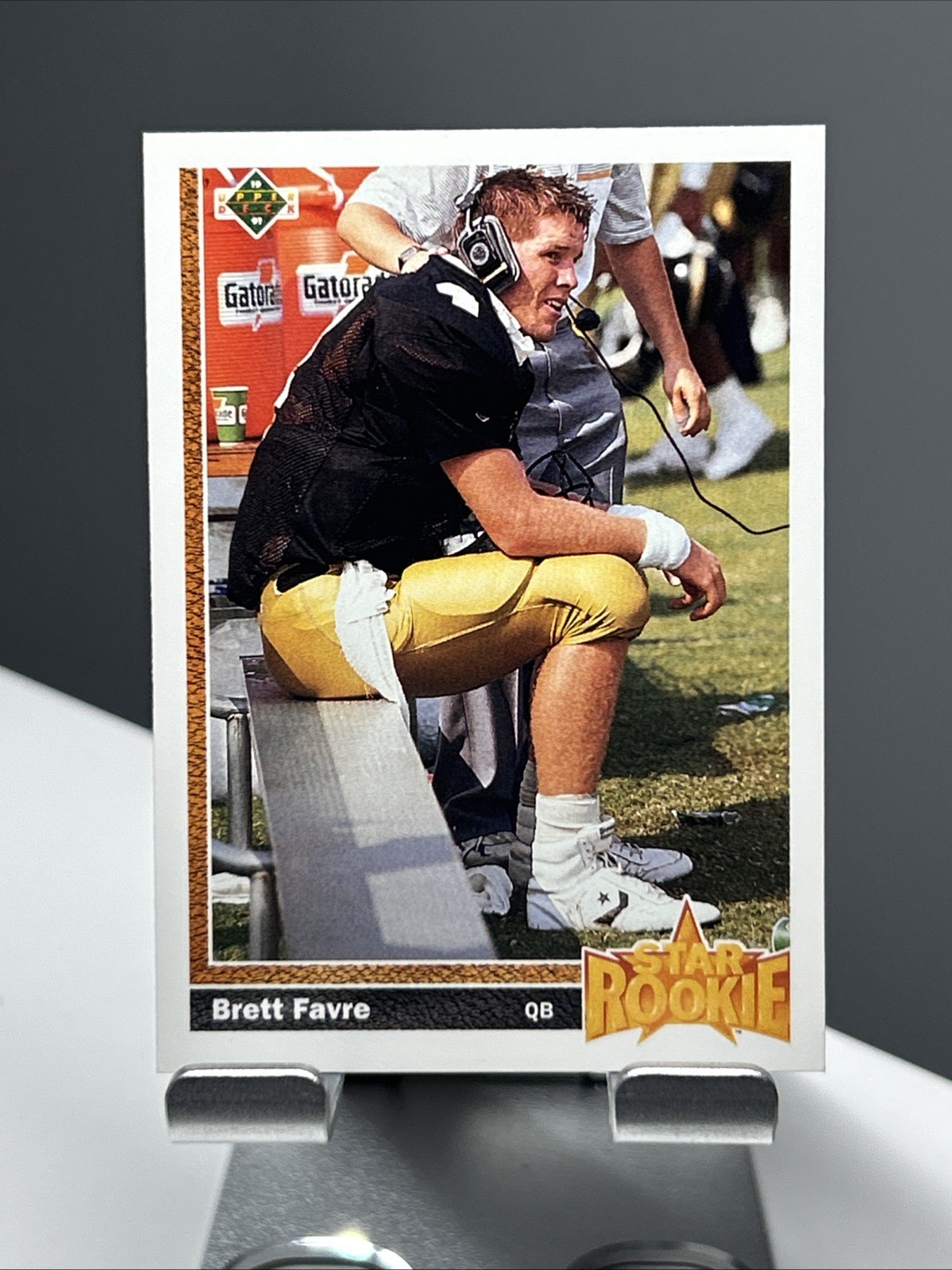 1991 Upper Deck #13 Brett Favre Star Rookie RC Falcons Packers n1116
