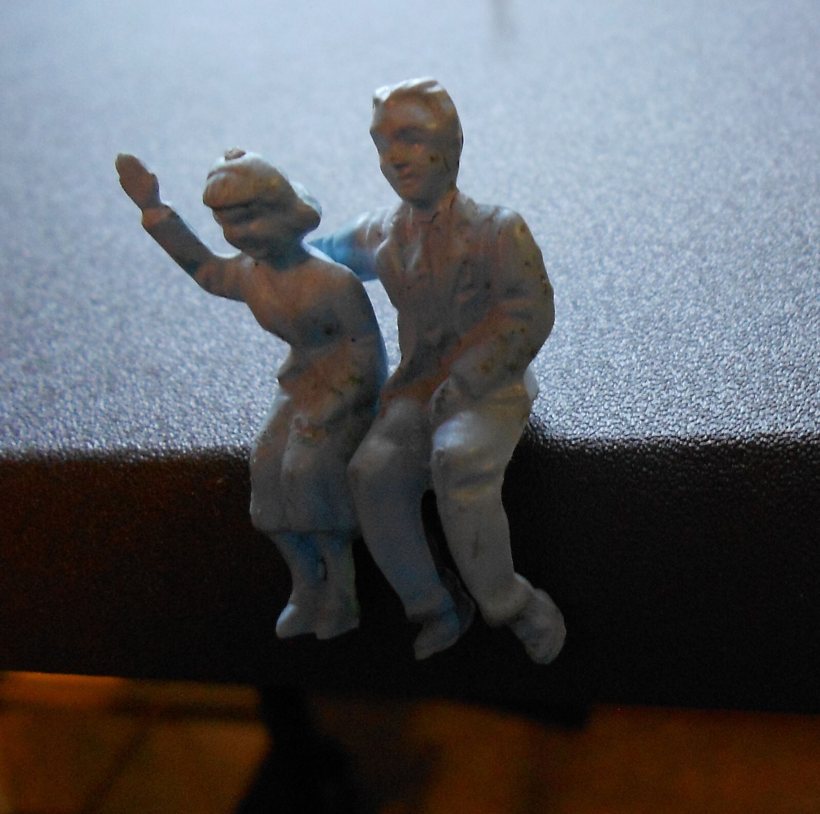 Picture 2 of 3