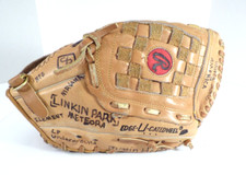 Rawlings RGB5 Right Hand Throw Basket Webb 12.5" Baseball Glove with Character