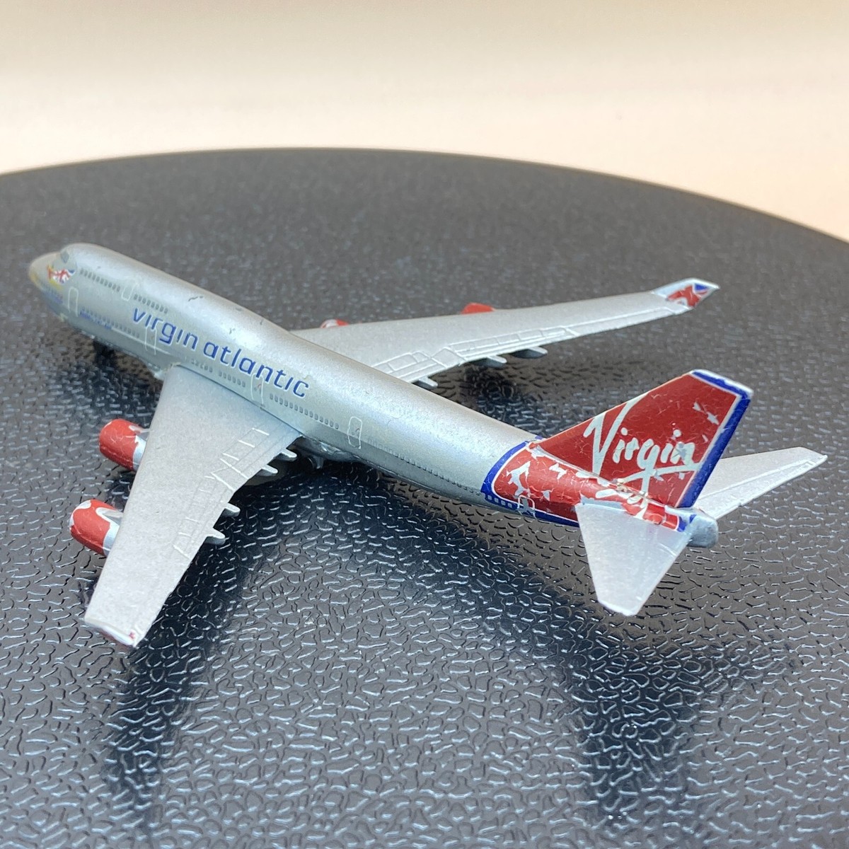 schabak1/600JAL  B747－400 Schabak 1/600 Boeing 747-400 virgin atlantic 921/127 diecast