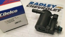 13575702 New Gm Oem Evap Vent Solenoid Cadillac B22 13575702 New Gm Oem Evap Vent Solenoid Cadillac B22