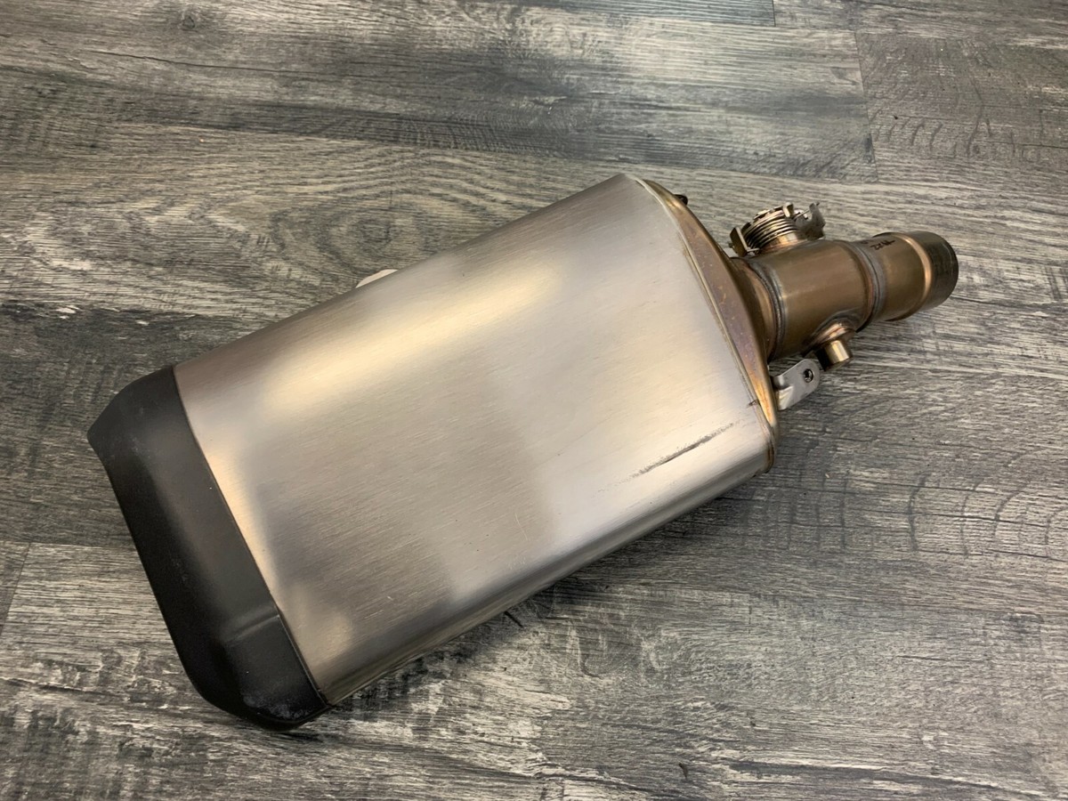 ソロイストラフアウトレザーチーフUSED Kawasaki 2009-2011 ZX6R Ninja OEM Muffler Exhaust Slip On Pipe