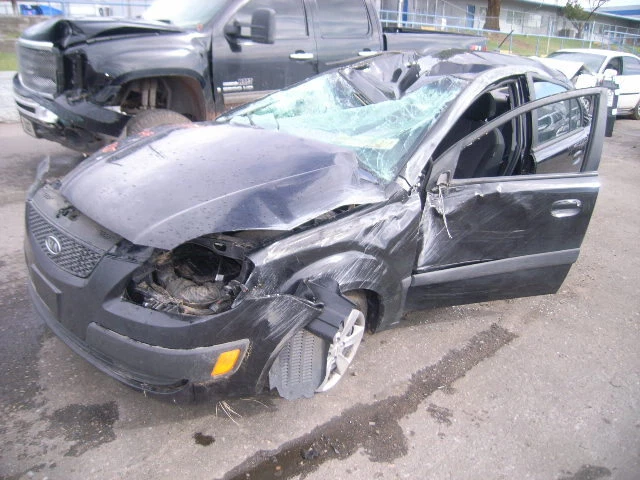 Used Front Right Door Window Regulator Front fits: 2008 Kia Rio Sdn manual Front Foto 4 de 4