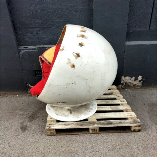 Original 1960 Eero Aarnio Ball Chair – Restoration Project - Picture 4 of 7