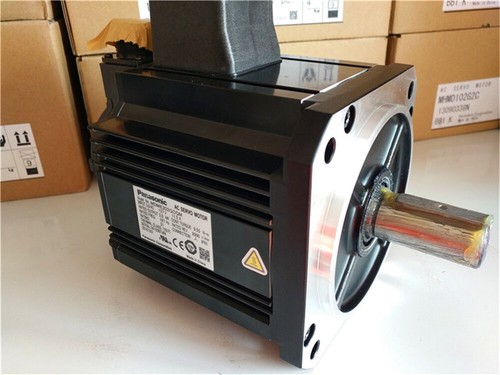 Nuovo Panasonic MDME202GCGM servomotore AC in scatola spedizione veloce 1 pz - Foto 6 di 8