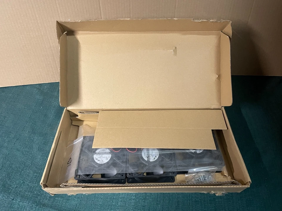 APC 0N-0923 Fan Kit Assembly PX1 Distribution Power Module 0N0923 - Image 3 of 4