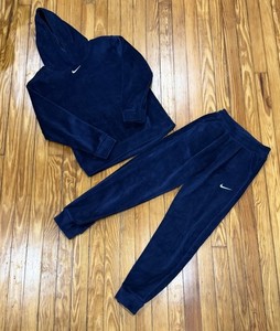 sweat suits nike women
