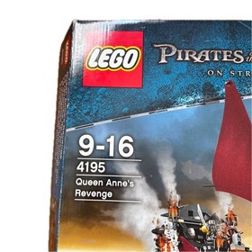 LEGO Pirates of Caribbean Queen Anne's Revenge Ship Complete Set 4195 From Japan