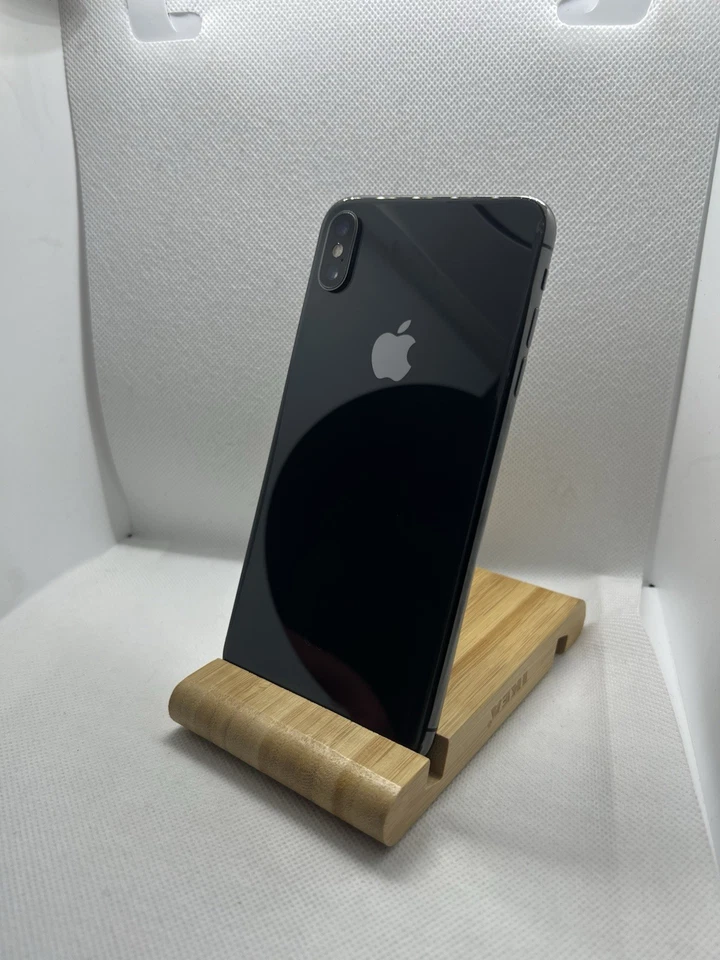 Apple iPhone XS Max - 64GB - Grigio Siderale - Immagine 2 di 4