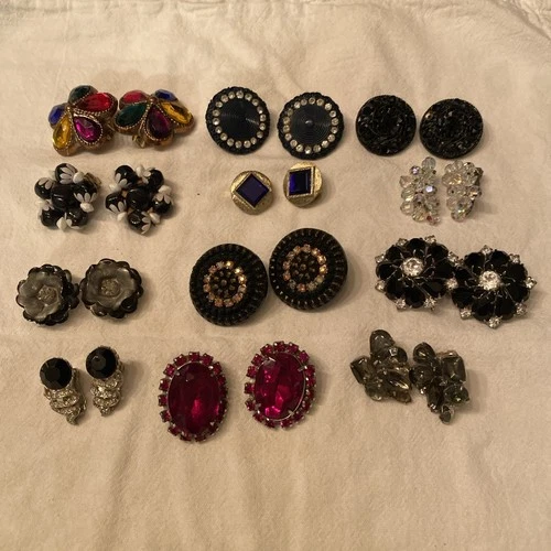 Vintage Costume Jewelry Earring Lot Clip-On, Mixed Styles, 12 Pairs # 330